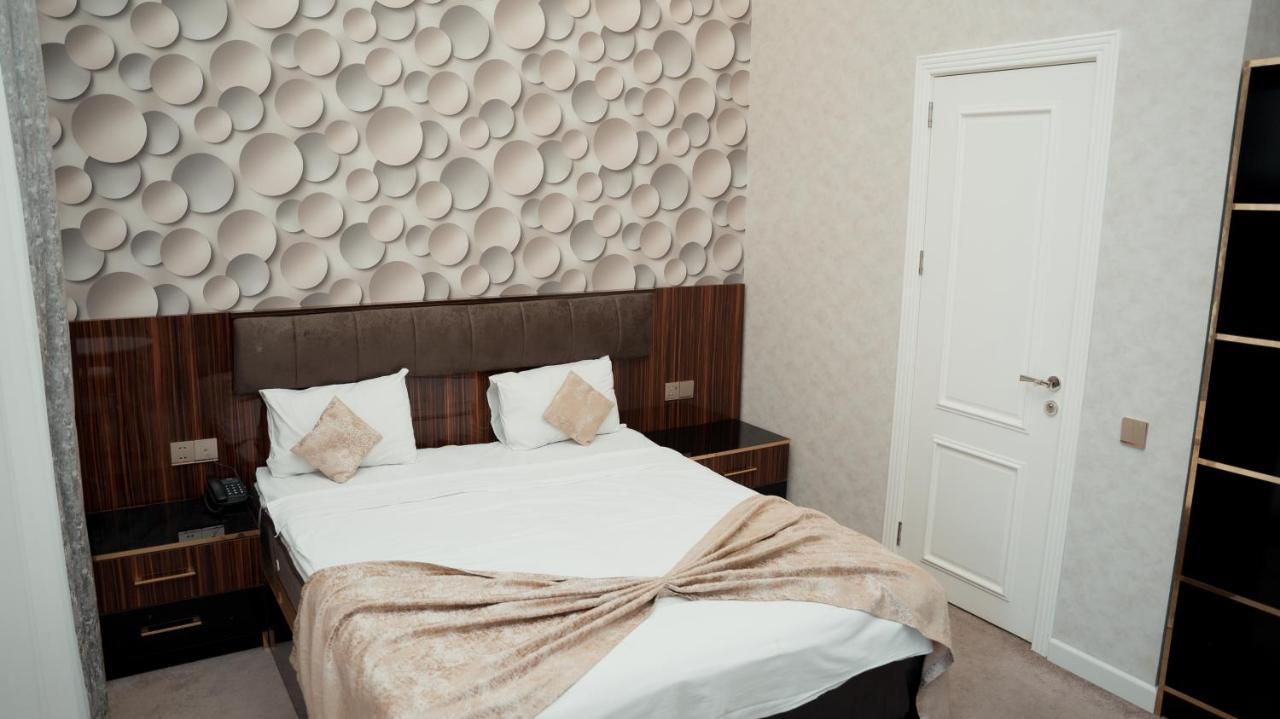 Dionis Baku Hotel Exterior photo
